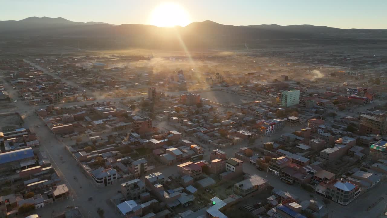 uyuni salt flats ciudad ciudad drone vista aérea bolivia américa del sur cementerio de trenes