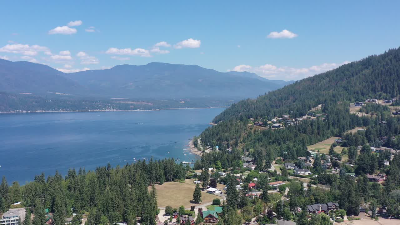 Waterfront Elegance: Estates Nestled Along Blind Bay's Shores