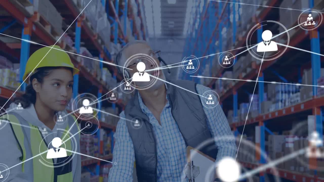 Animazione di una rete di connessioni con icone sovrapposte a diversi lavoratori in magazzino.