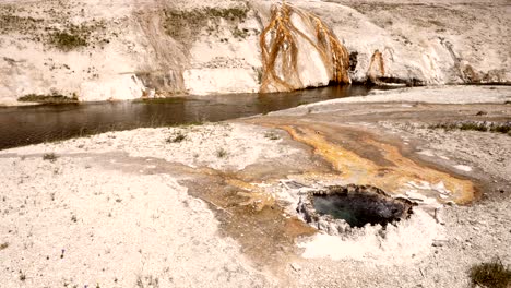 Yellowstone-National-Park,-Wyoming