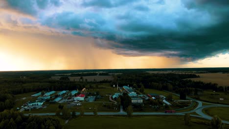 Storm-clouds-above-the-trees