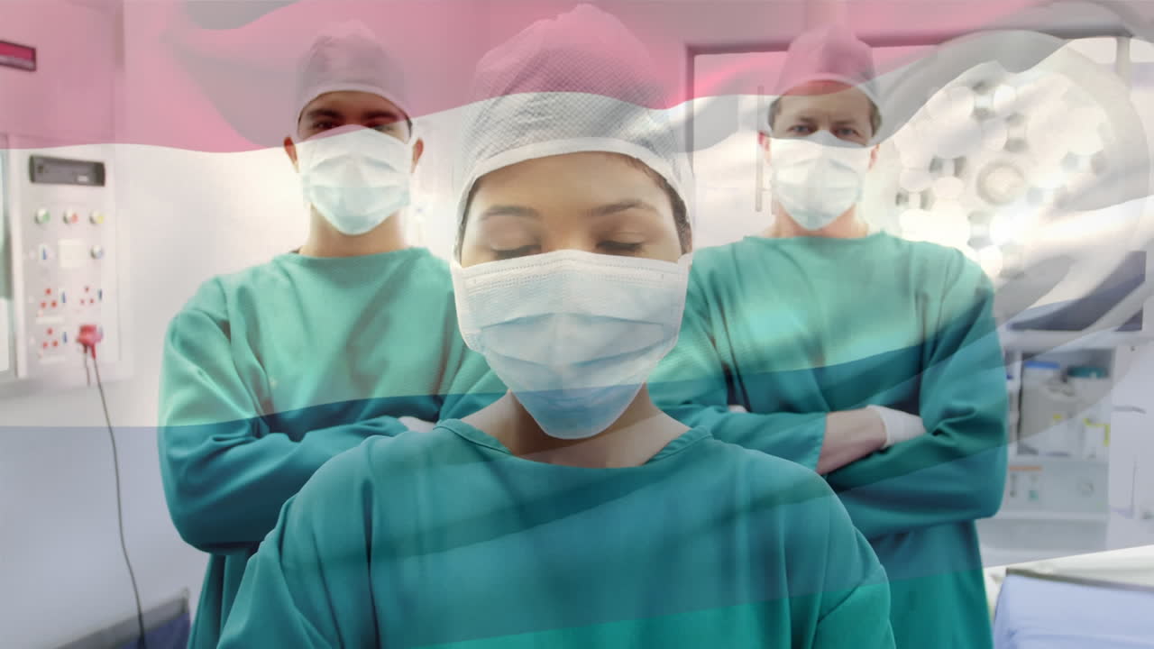 수술실에서 외과 의사 들 위 에 흔들리는 네덜란드 의  ⁇ 발 의 애니메이션