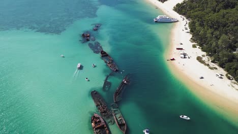 shipwreck on moreton island