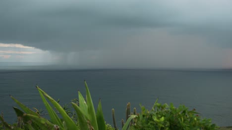 Calma-Antes-De-La-Tormenta-En-Santa-Lucía,-Caribe.