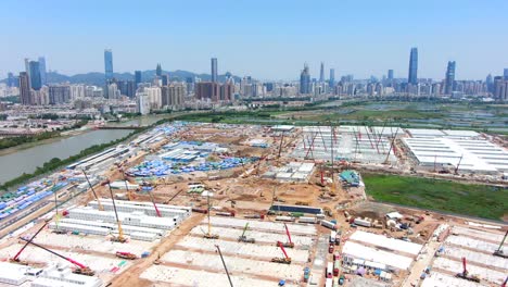 Sitio-De-Construcción-Masiva-Con-Grúas-Y-Desarrollo-En-Hong-Kong