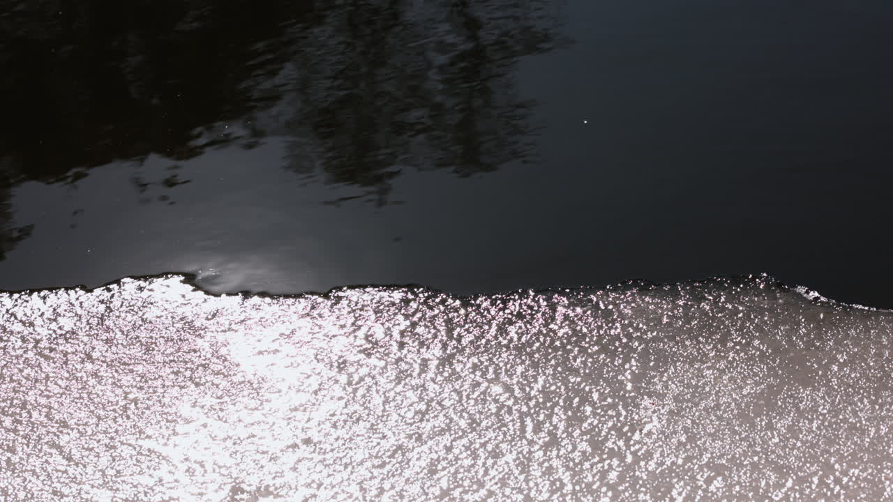 자연 속 의 호수