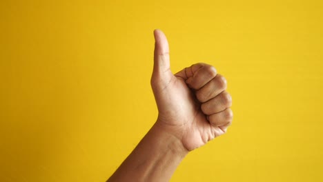 thumbs up gesture