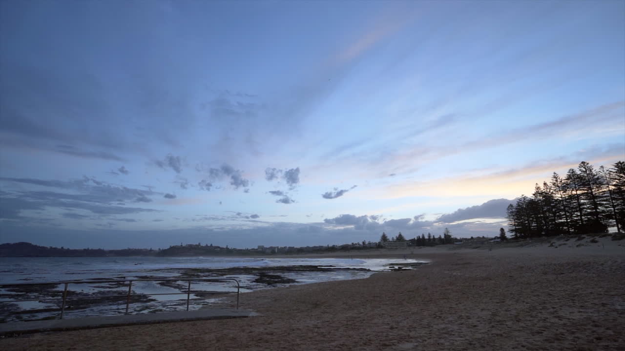 시드니 선셋의 모나베일 해변