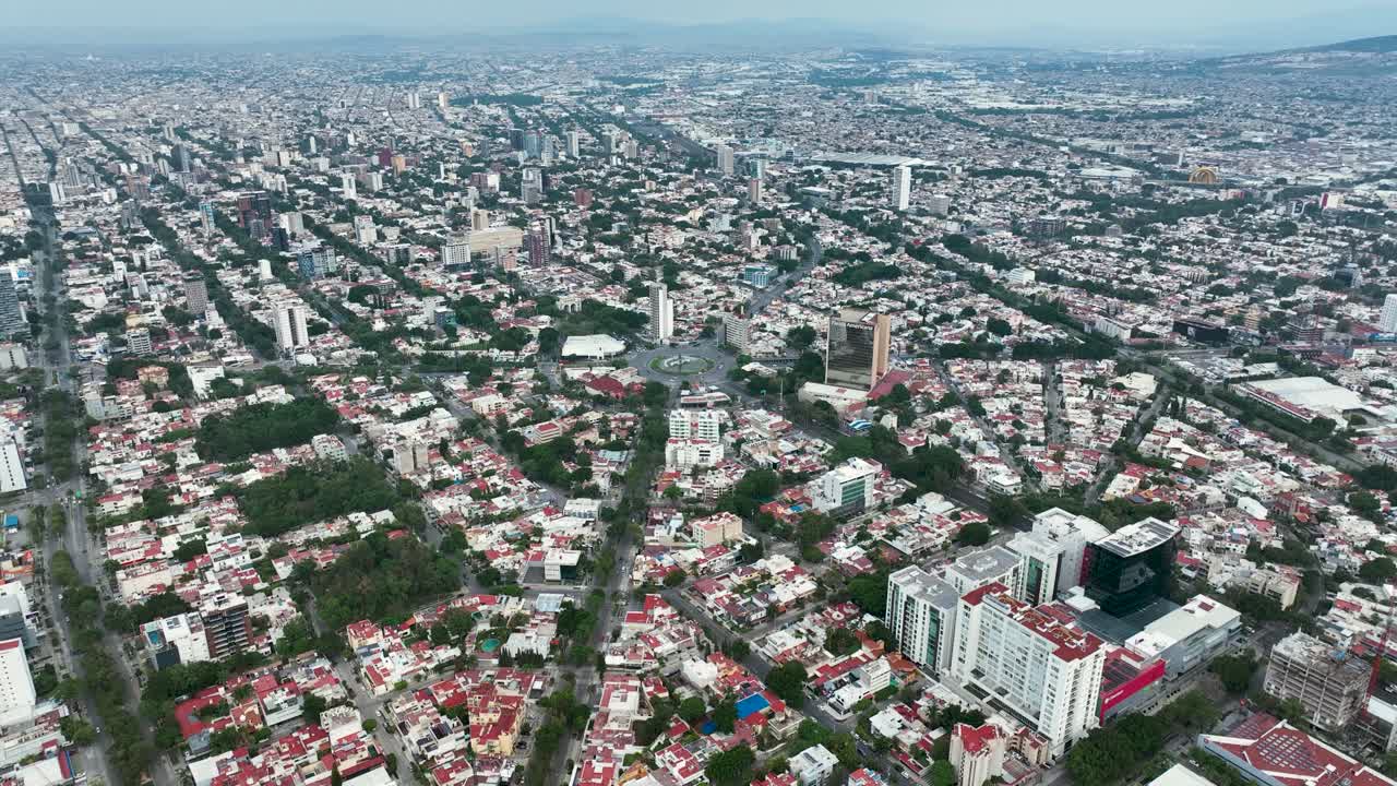 Jalisco, Meksika'daki Guadalajara şehrinin ana bölgesinin havadan çekilmiş görüntüleri.