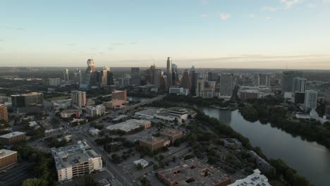 Skyline-Von-Austin,-Texas-Per-Drohne