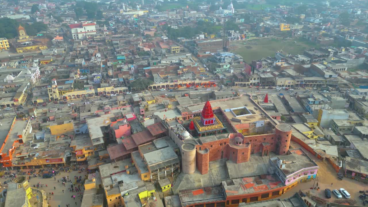 ayodhya vista de avión no tripulado de shri ram mandir, shri hanuman garhi mandir, lata mangeshkar chowk y ram ki paidi ghats