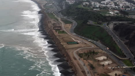 complejo deportivo en la playa, toma aérea de un dron de destino de viaje latino