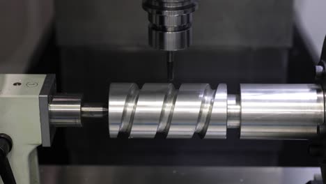 máquina de fresado cnc para el trabajo de metales.