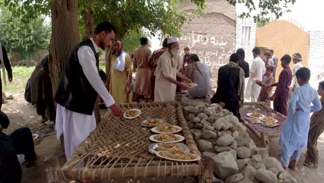 arreglos de pilaf de arroz en las bodas del campo