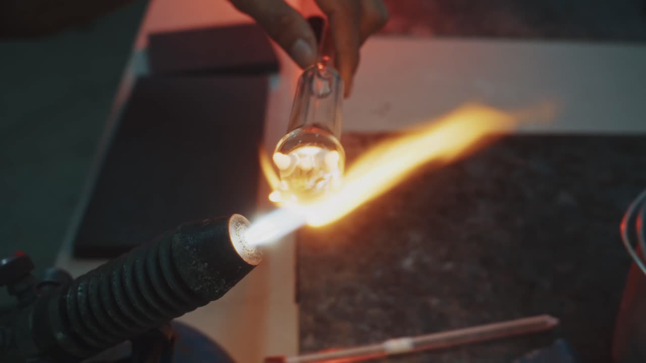 Glassblowing with Flame