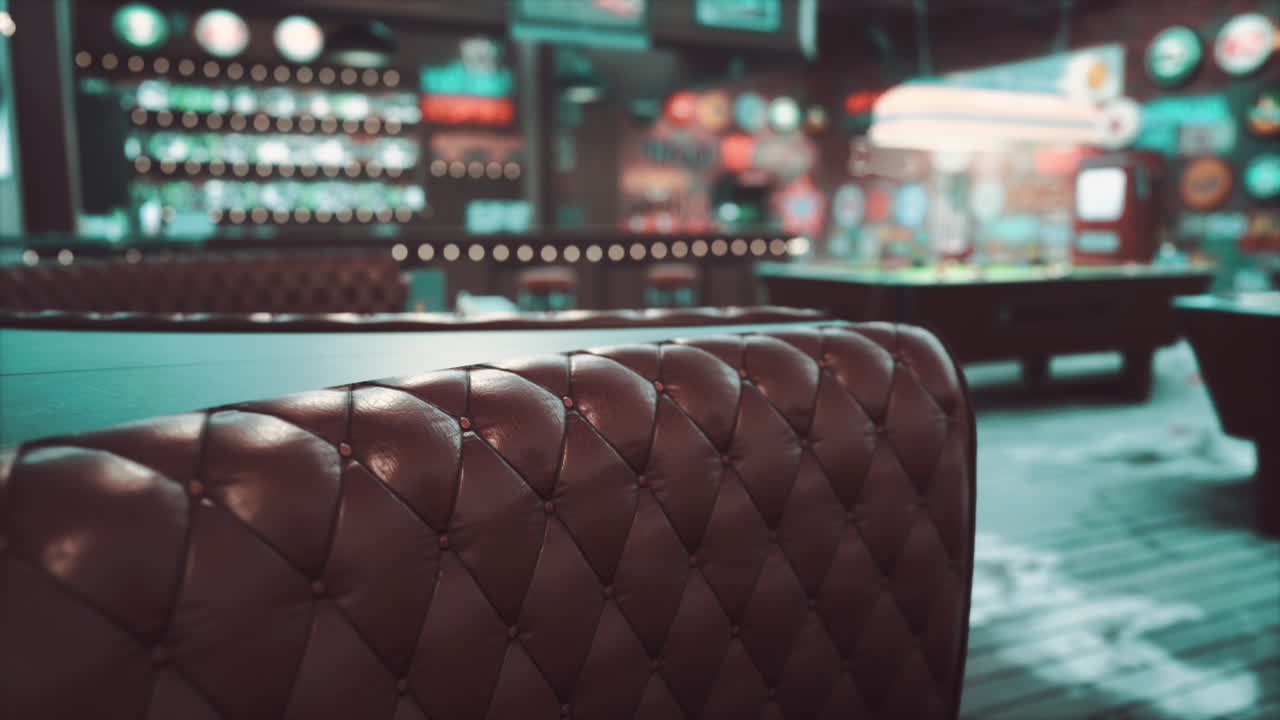 코로나바이러스 코로나19와 빈 작은 지역 바와 레스토랑