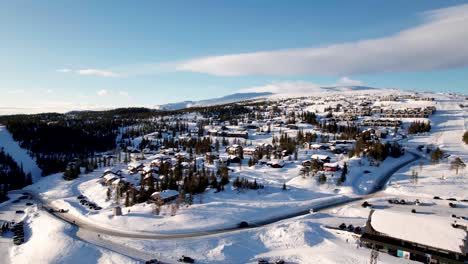 Winter-resort-in-Norway-with-many-bungalows