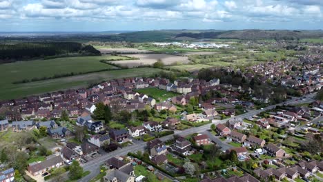 Luftaufnahme-Der-Stadt-Warminster-Und-Der-Umliegenden-Landschaft-In-England