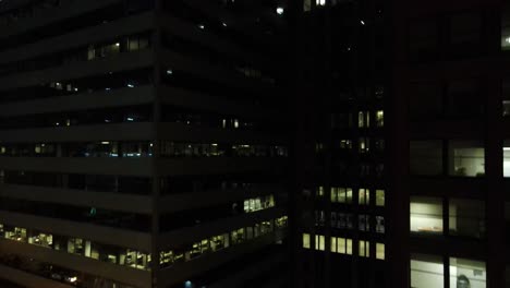 chicago por la noche - vista aérea ascendente