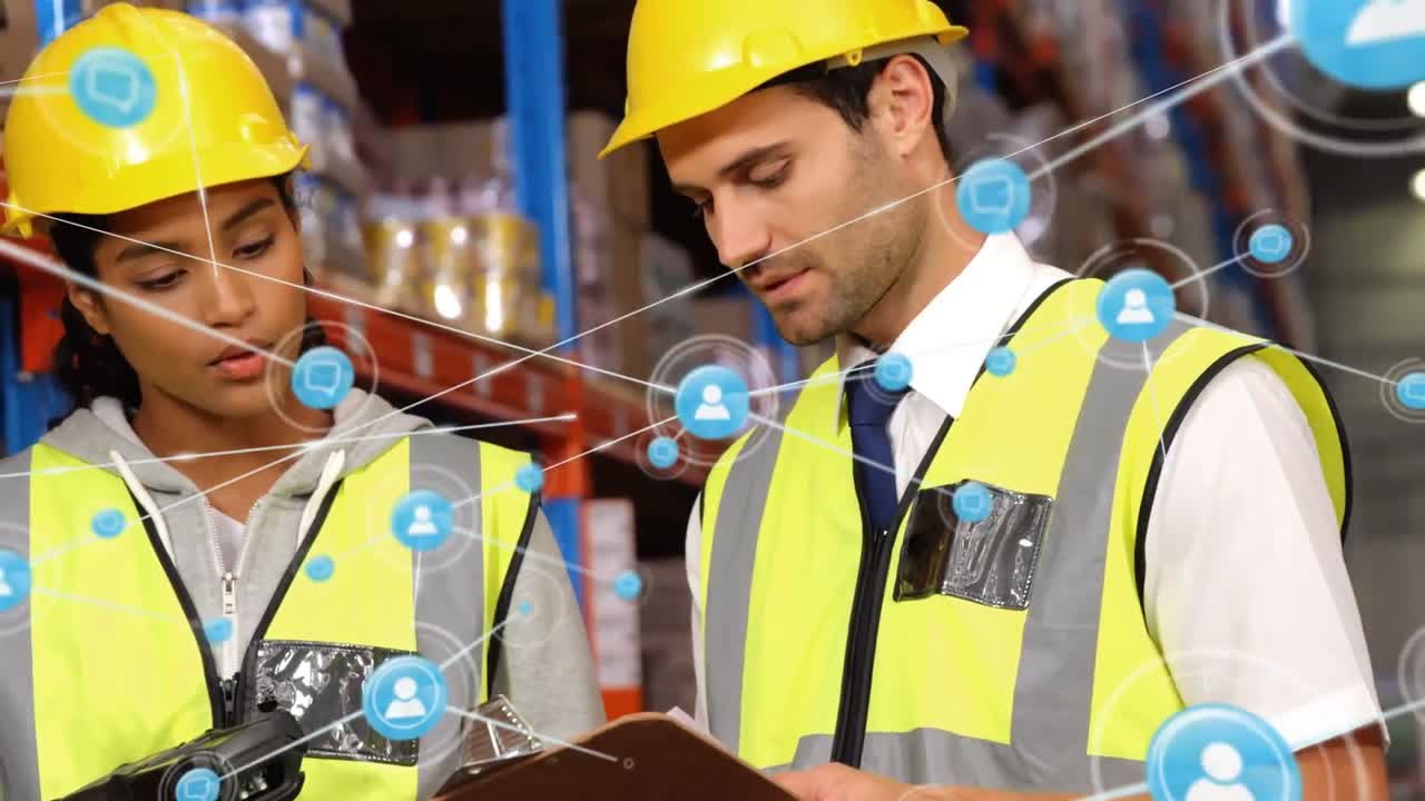 animación de redes de conexiones con iconos sobre personas que trabajan en el almacén