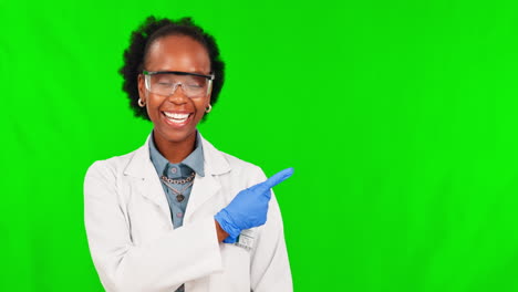 Mujer-Negra,-Científica-Y-Señalando-En-Verde