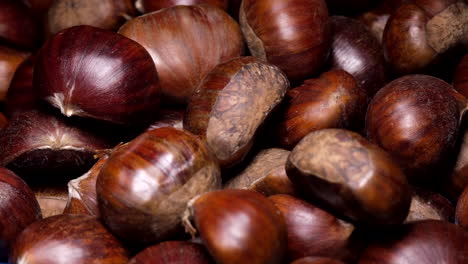 Chestnuts-are-illuminated-by-light