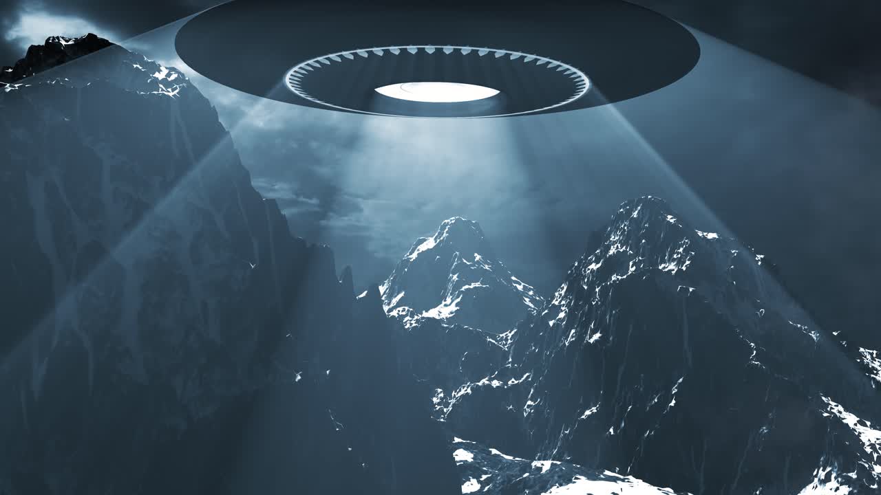 밤에는 눈 인 산 위의 ufo