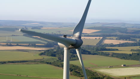 Imágenes-Aéreas-De-Una-Granja-De-Turbinas-Eólicas-En-Escocia