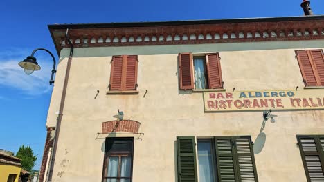 exterior view of bar ristorante italia building