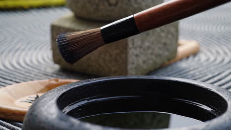 japanese garden and zen art