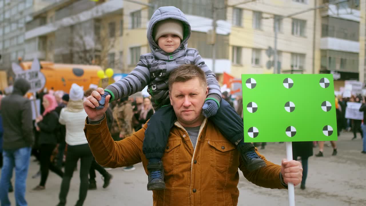 Protesting political family for social state equality, wage justice revolution.