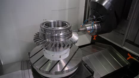 máquina de fresado cnc para el trabajo de metales.