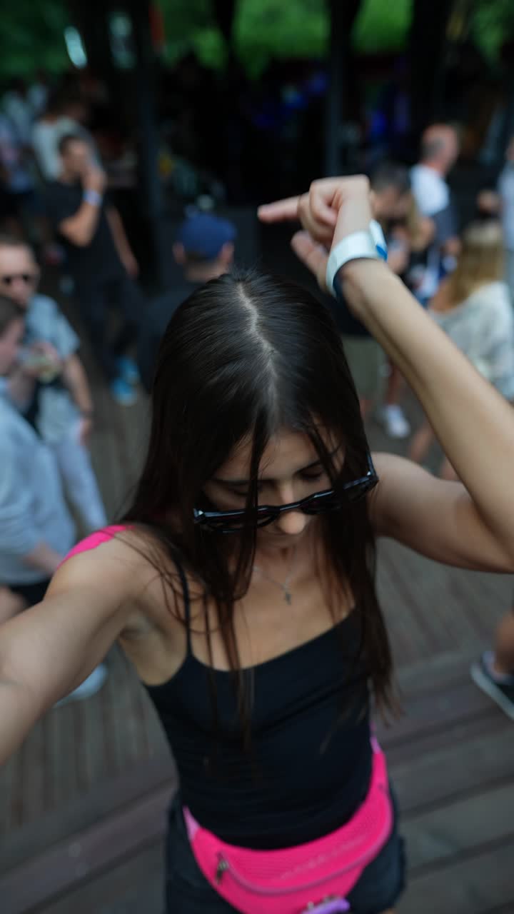 fiesta en un evento al aire libre