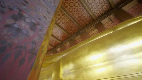 der liegende buddha wat pho tempel 01