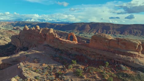 Prominent-Natural-Stone-Arches-In-Utah,-United-States---Arches-National-Park