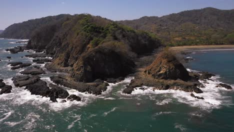 Drohnenaufnahmen-Aus-Der-Luft-In-Der-Nähe-Des-Hotels-Punta-Islita-In-Costa-Rica