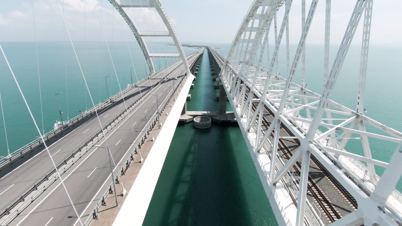 vista aérea del puente de crimea