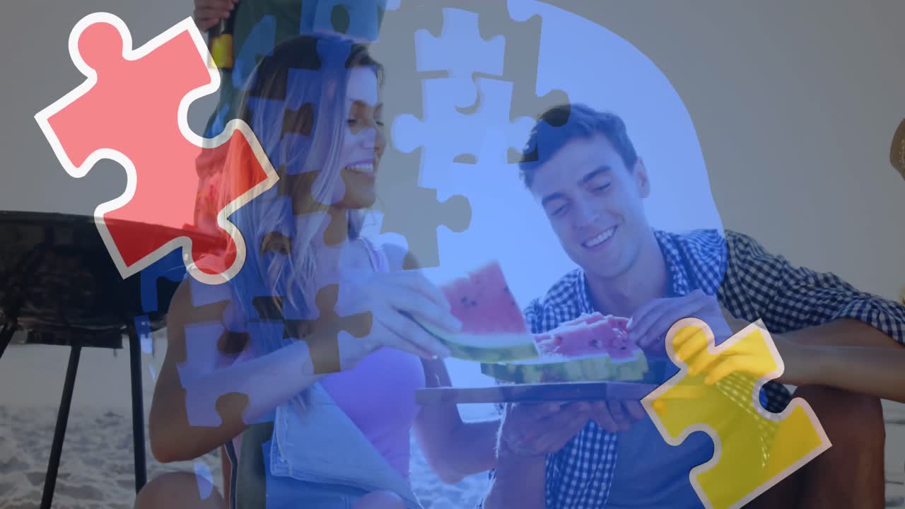 animación de coloridas piezas de rompecabezas con cabeza humana sobre amigos felices en la fiesta de playa de verano
