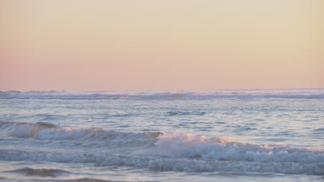 Colores-Pastel-Puesta-De-Sol-En-La-Playa