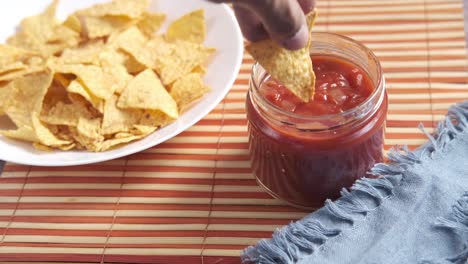 chips and salsa