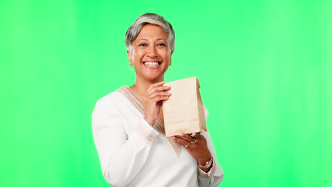 Happy,-face-and-woman-with-a-bag-on-a-green-screen