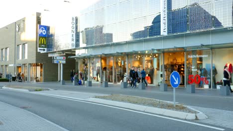 shopping center street scene