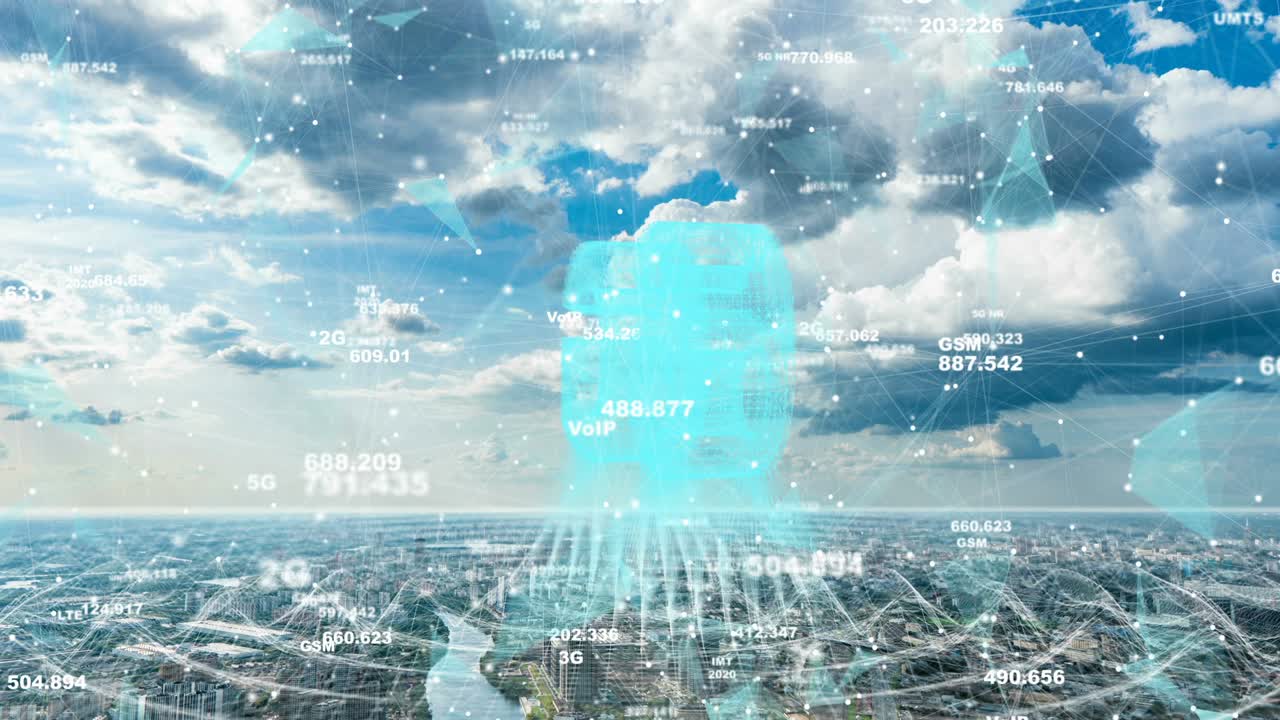 항공 타임 스 도시 풍경: 여름 낮에 미래의 텔레커뮤니케이션 요소, 스마트 시티 개념, 여름에 모스크바의 항공 풍경