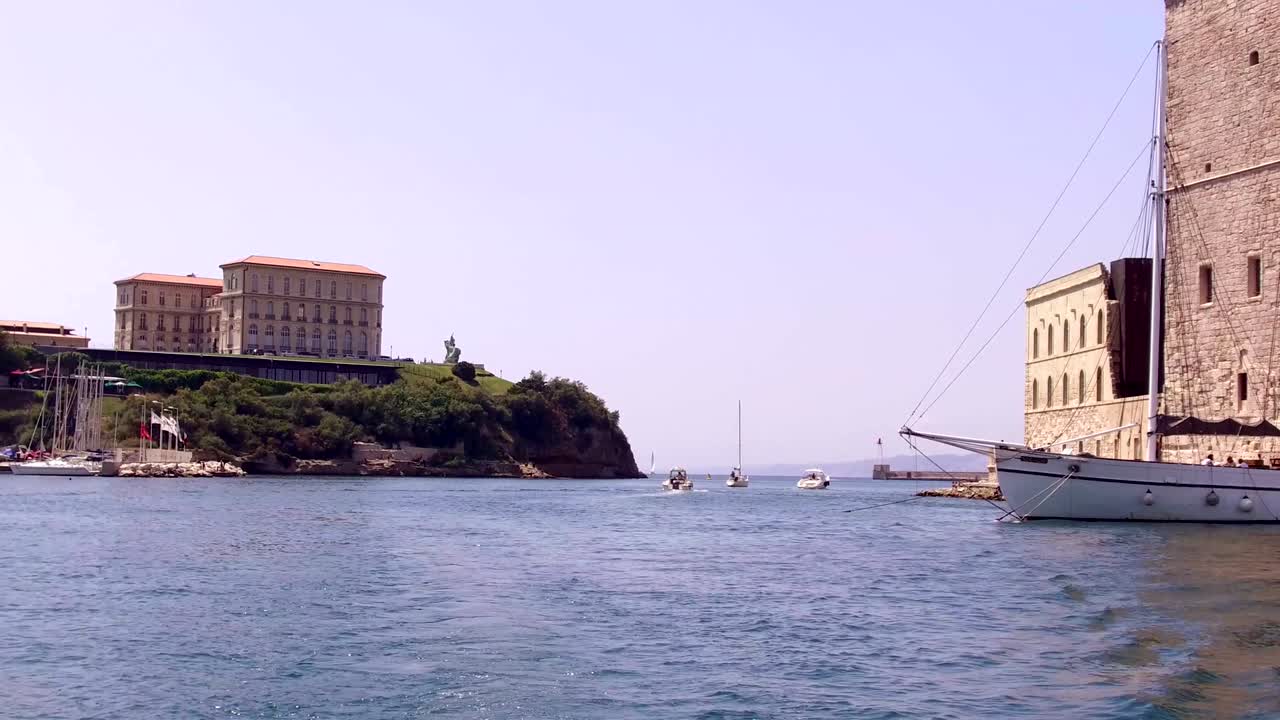 마르세유, 프랑스, 배에서 vieux 항구의 입구, 비디오 4k