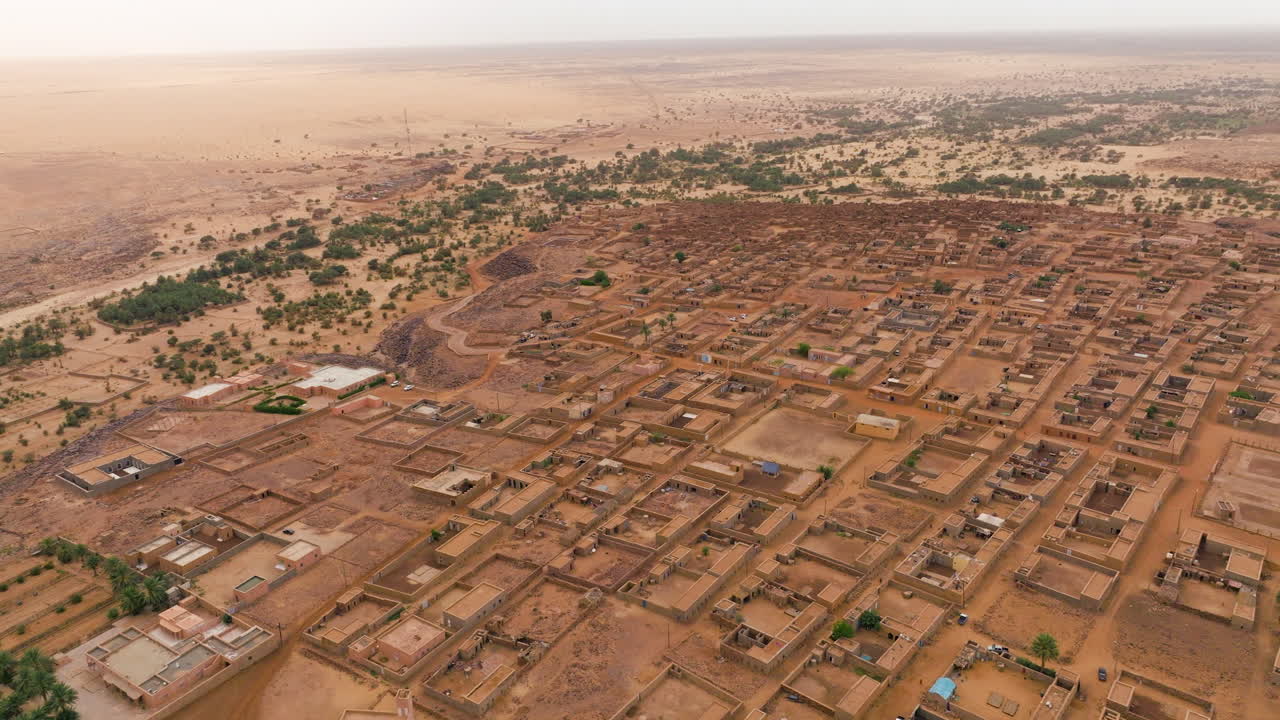 Quang cảnh từ trên cao thị trấn cổ Ouadane thuộc khu vực Adrar ở trung tâm Mauritania.