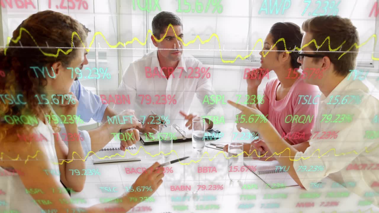 animación de la junta comercial sobre diversos compañeros de trabajo que comparten ideas en la reunión en la oficina