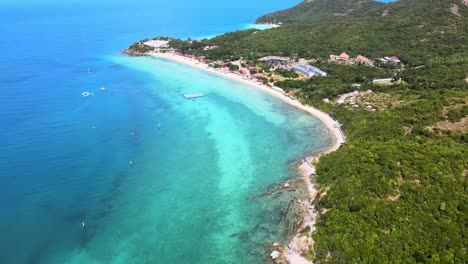 Imágenes-Aéreas-De-Drones-De-4k-De-La-Hermosa-Costa-De-La-Playa-De-La-Isla-Tailandesa-De-Ko-Larn