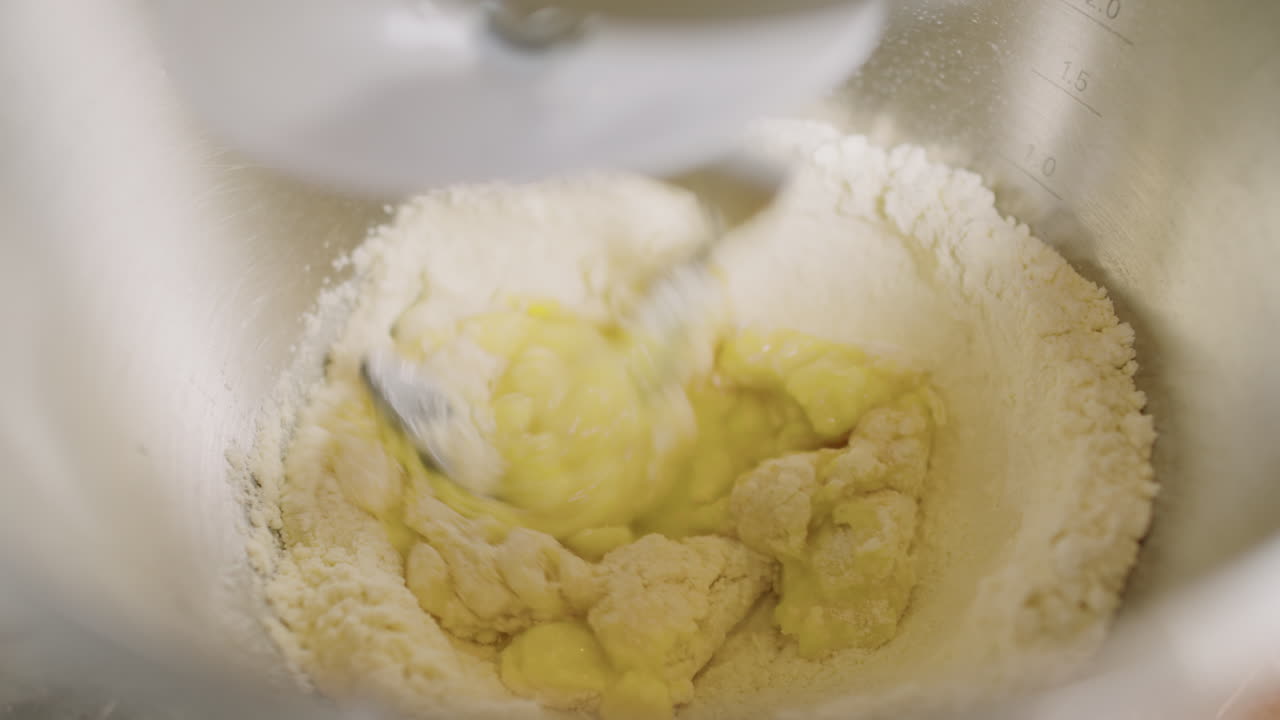 Mixing dough in a kitchen mixer