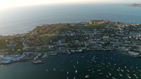 Aerial-view-dolly-in-of-the-Tongoy-peninsula,-Coquimbo-region,-Chile