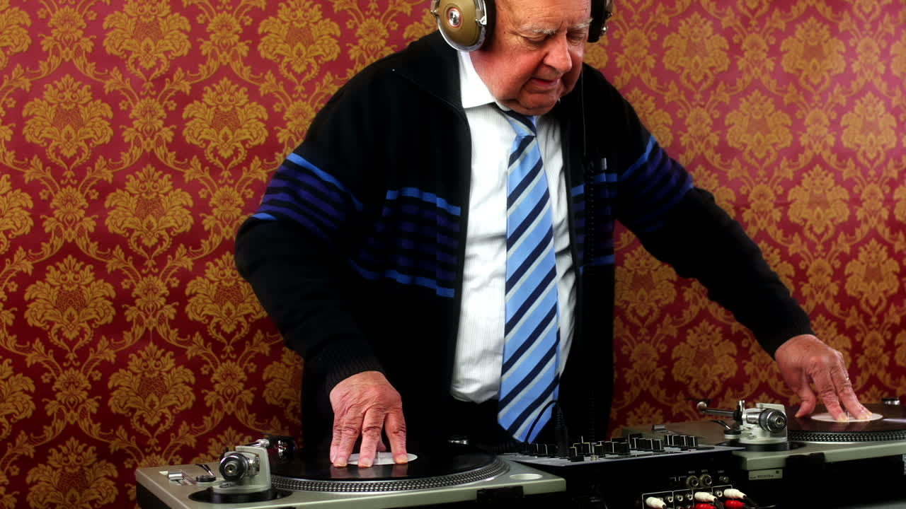 할아버지 디제이 04